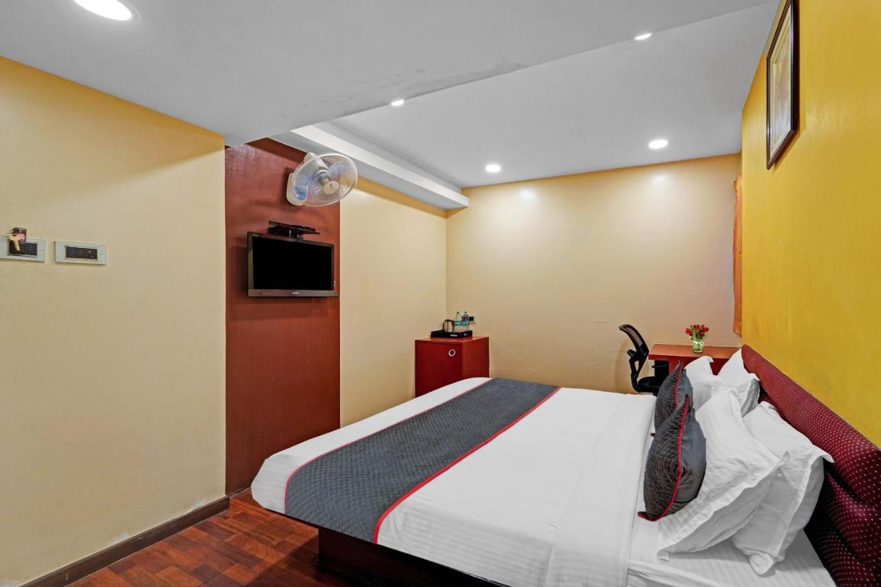 Townhouse Anna Salai Hotell Chennai Eksteriør bilde