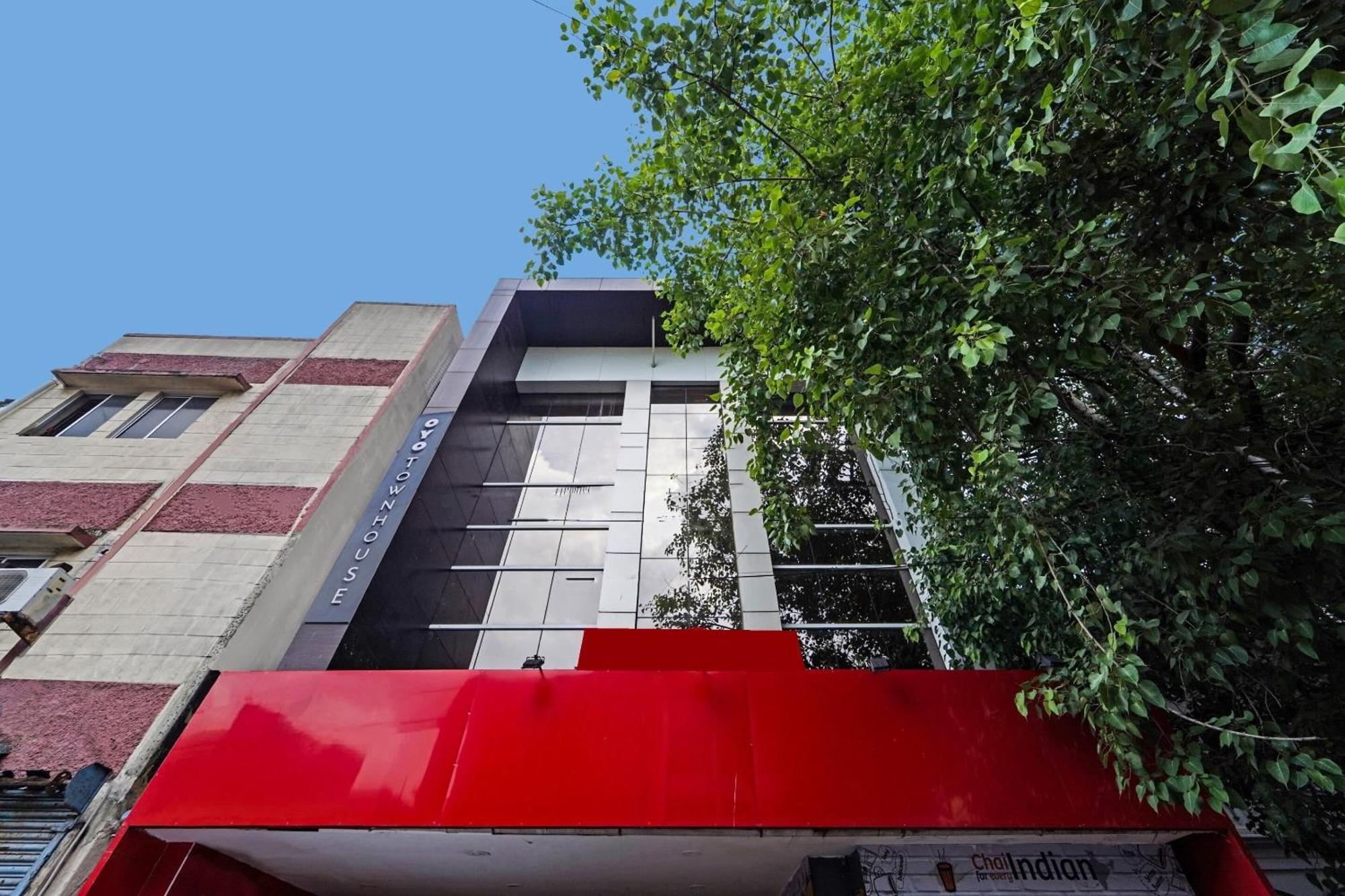 Townhouse Anna Salai Hotell Chennai Eksteriør bilde